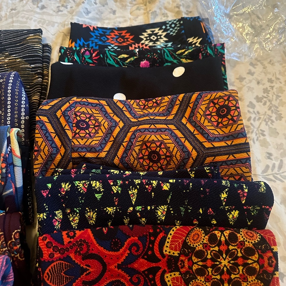 12 Lularoe skirts. All xl. Several brand new. These are the Cassie.